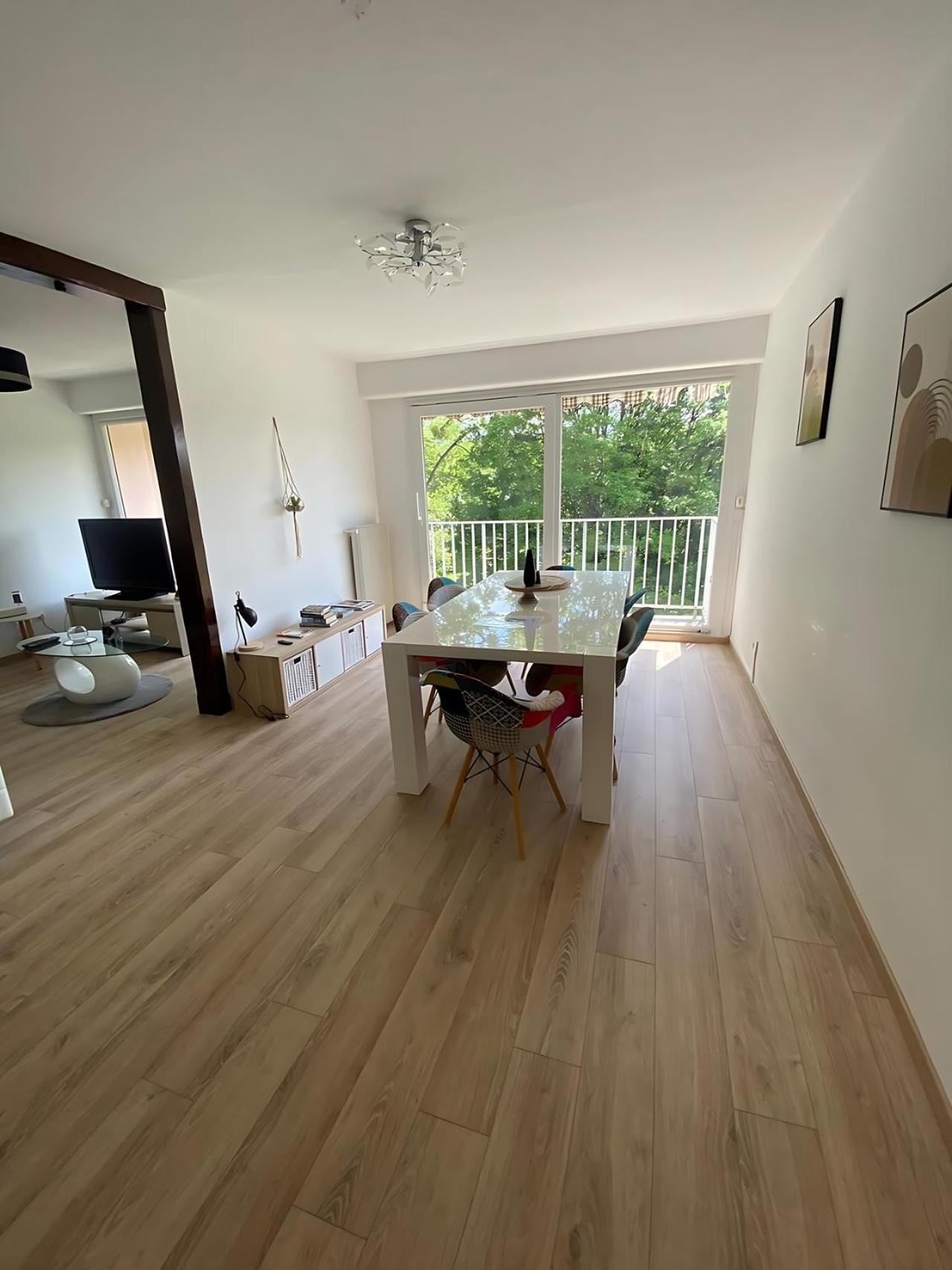 Apartament Vue Du Doubs T4 Cosy Tres Bien Situe Audincourt Zewnętrze zdjęcie
